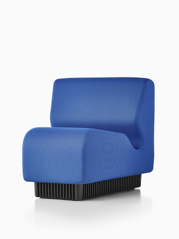 Componente de sillas modulares Chadwick en azul. Seleccione para dirigirse a la página del producto sillas modulares Chadwick.