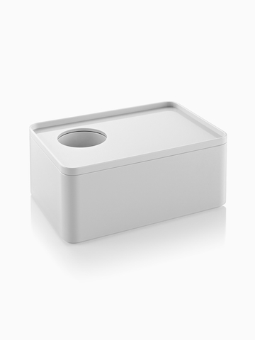 Una gran caja blanca de Formwork. Seleccione para ir a la página del producto Formwork Box, Large y Small.
