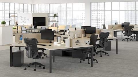 A 120-degree Layout Studio workplace environment with Mirra 2 Chairs and an OE1 Agile workspace in the background.