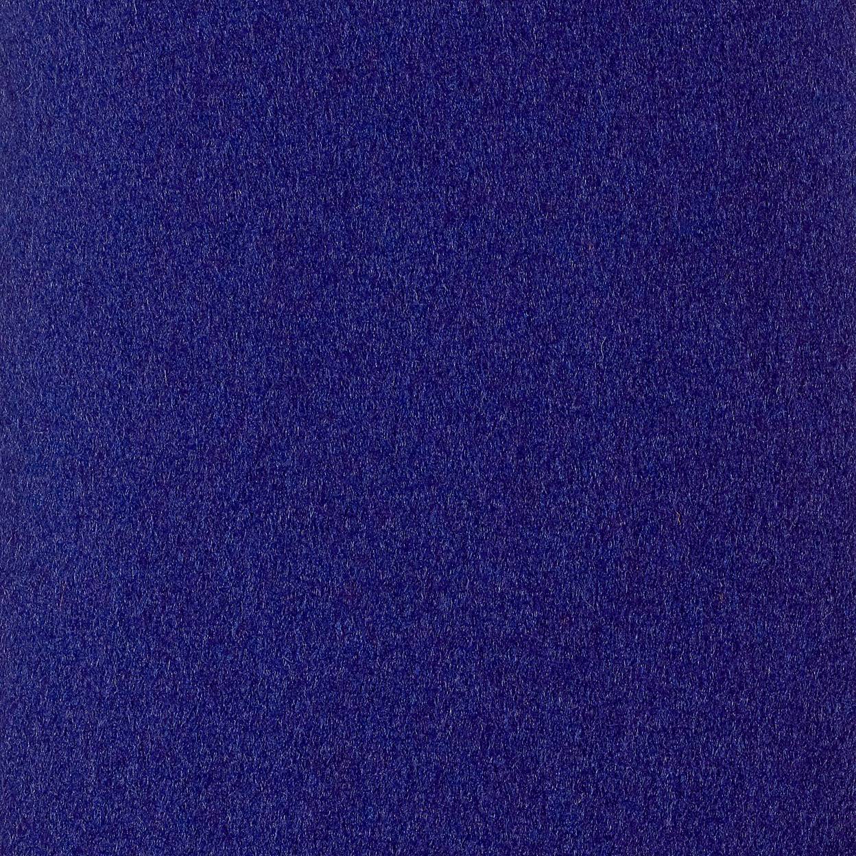 684