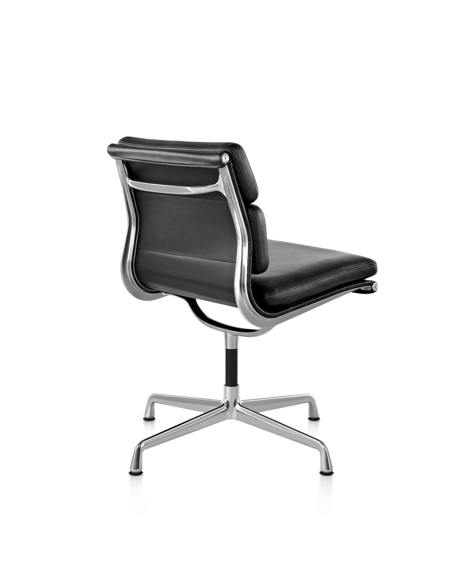 Eames Soft Pad Side Chair - Herman Miller