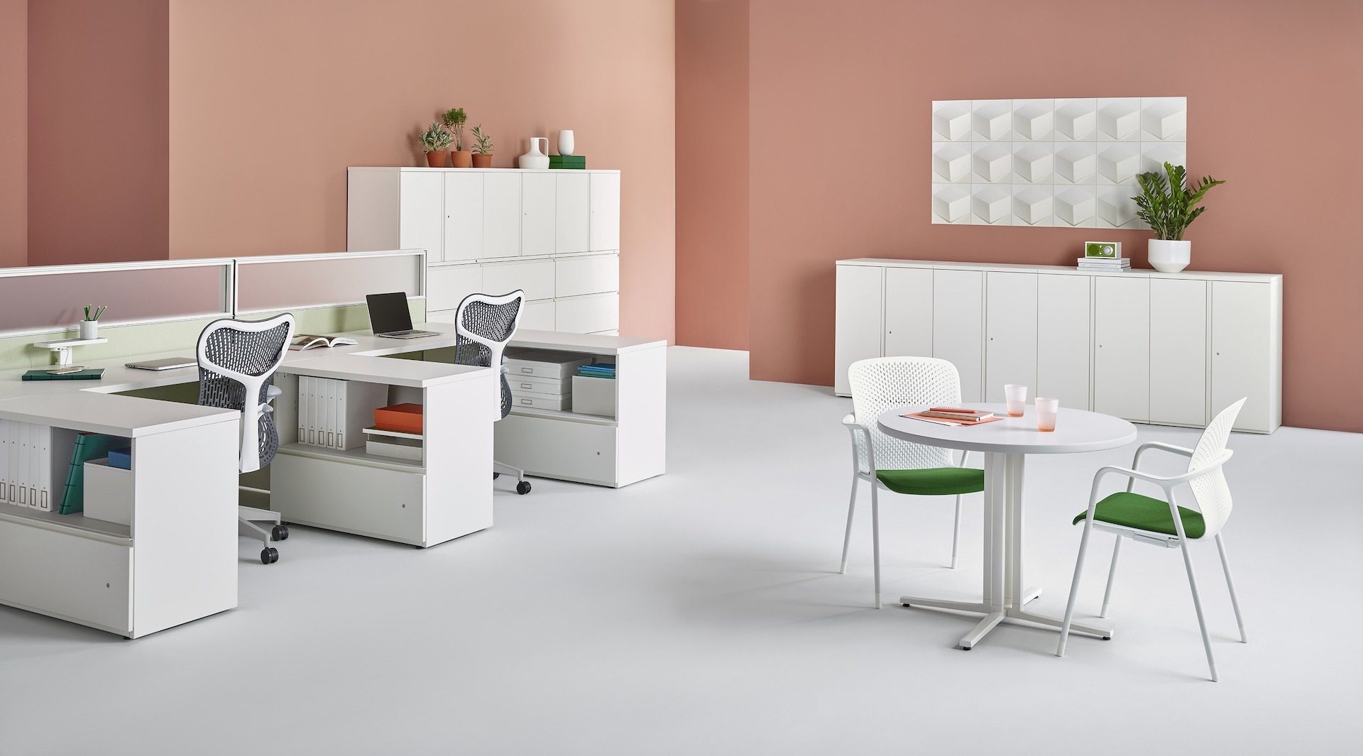 Tu Metal Storage with Canvas Wall Herman Miller