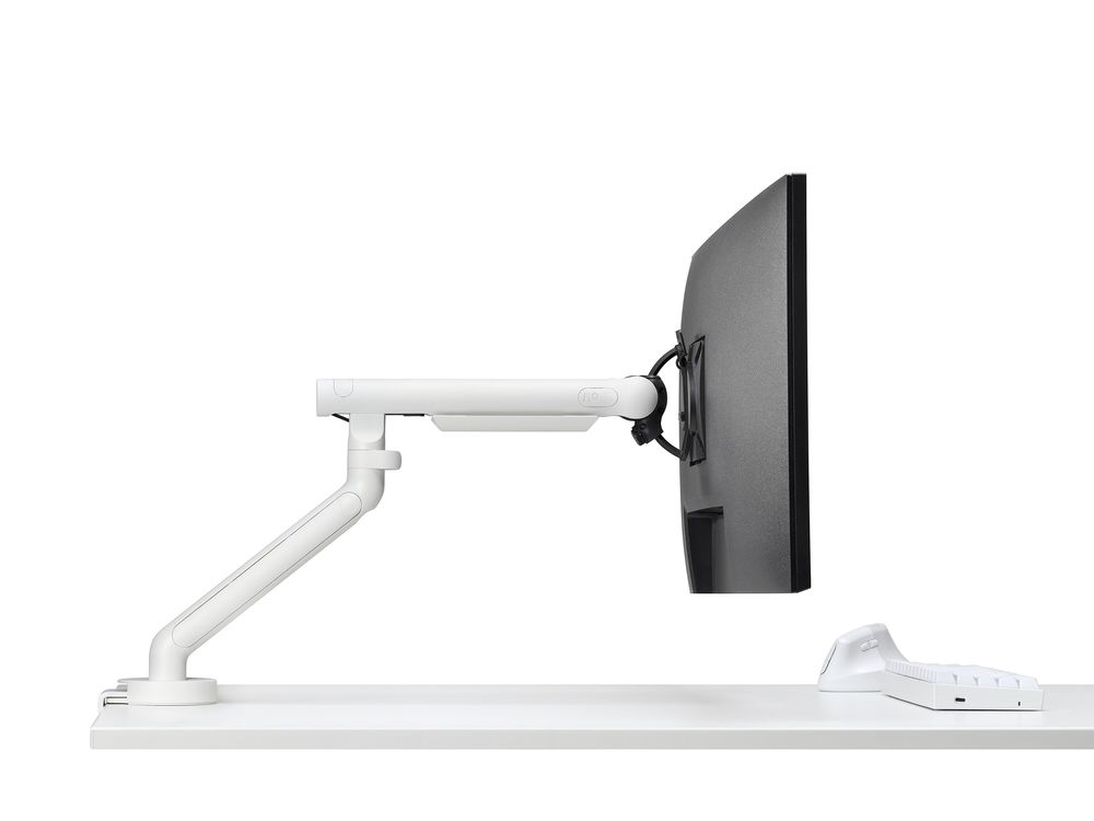 CBS_Flo_Now_White_side_with_ke