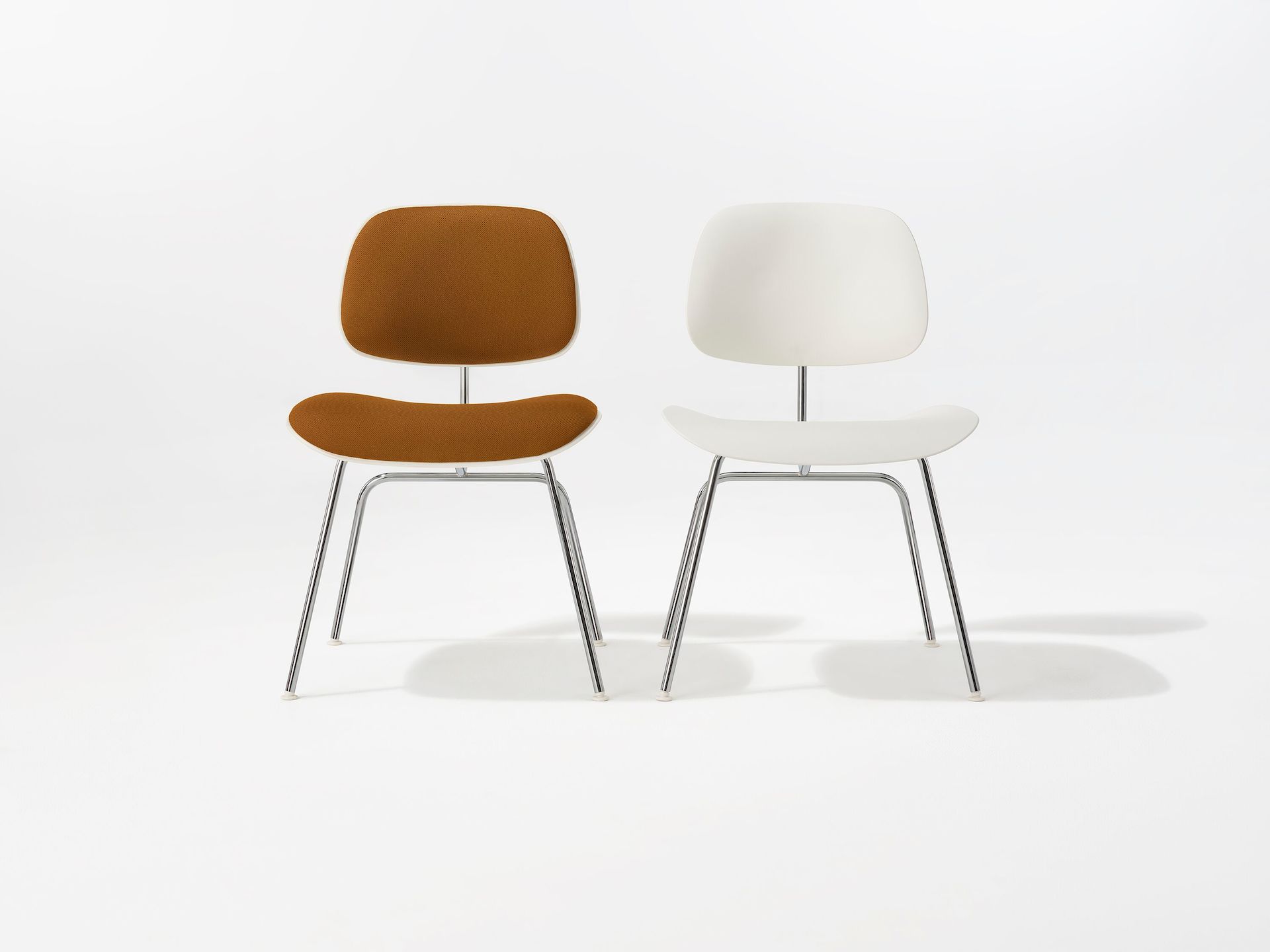 Eames Molded Plastic Dining Chair Product Images - Side