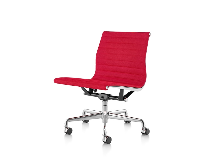 A photo–Eames Aluminium Group Chair–Management–Armless