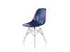 照片 - Eames模压玻璃纤维单椅–木质底座–无软垫