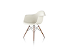 照片 - Eames模压塑壳扶手椅–木质底座–无软垫