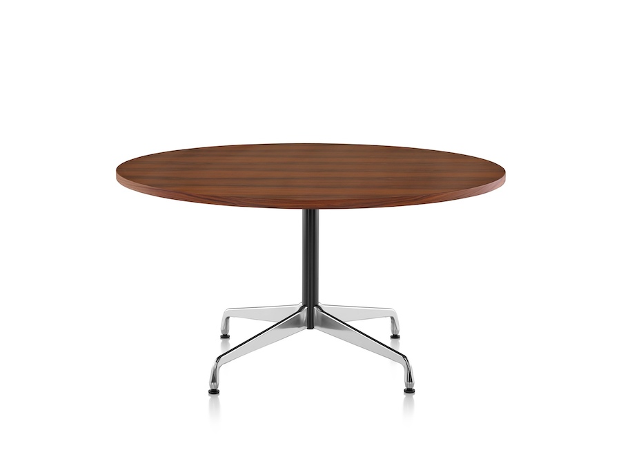 A photo - Eames Table–Round–Segmented Base