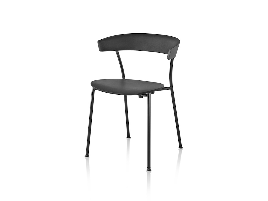 Uma foto - Cadeira Leeway–Estrutura em metal–Assento em poliuretano