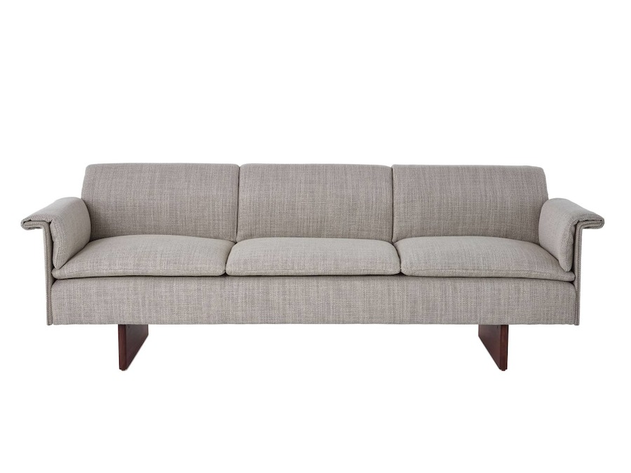 Ein Foto - Mantle Sofa – mit Armlehnen
