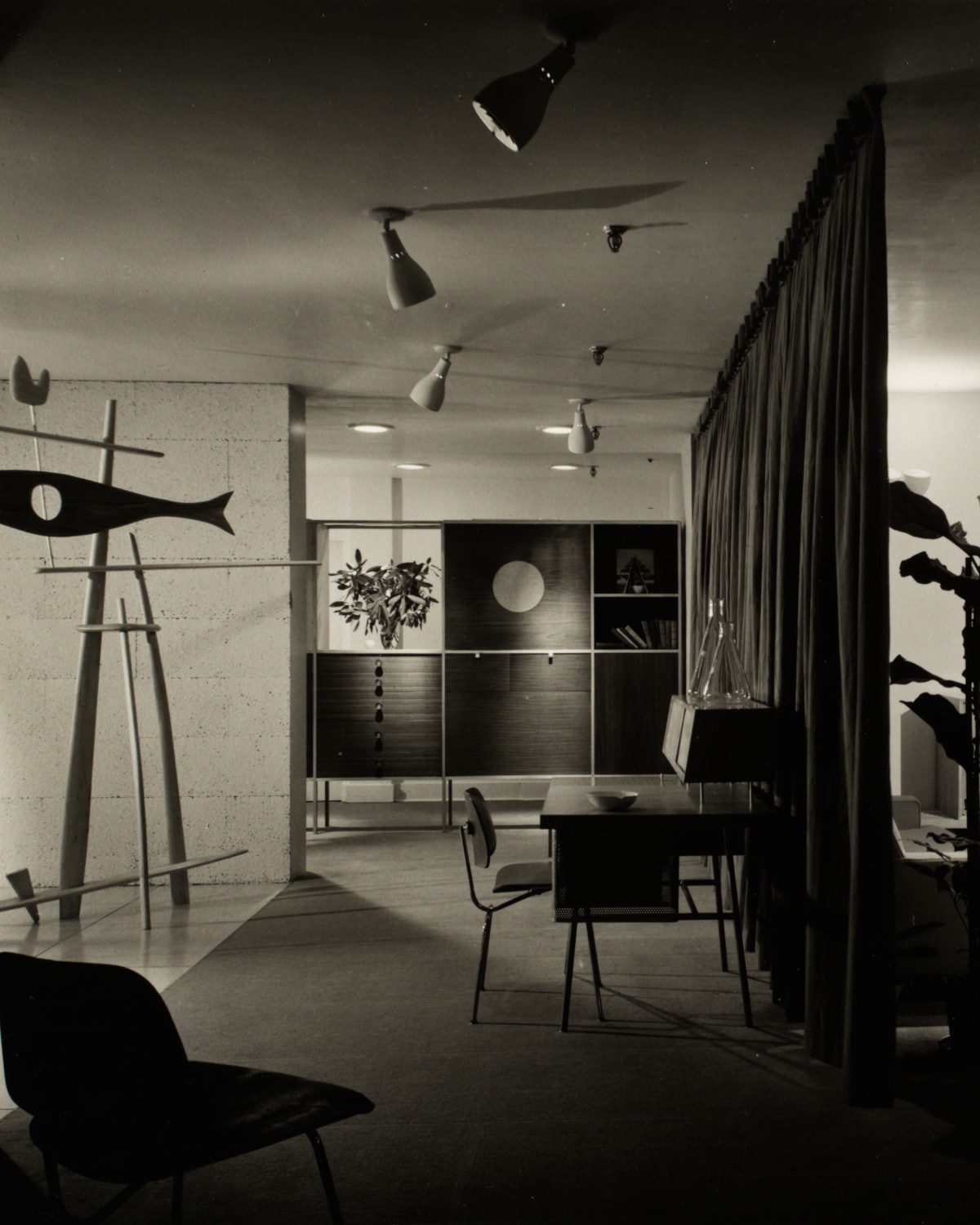 Showroom de Herman Miller en Grand Rapids, diseñado por George Nelson e inaugurado en 1948.
