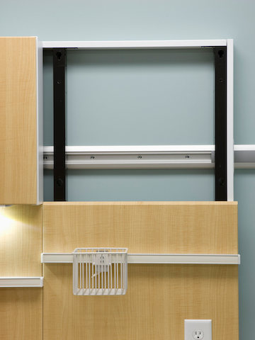 Close view of a support rail in the infrastructure of the Compass modular healthcare system. Close view of a support rail in the infrastructure of the Compass modular healthcare system.