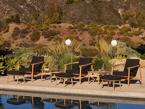 Geiger Crosshatch Outdoor Lounge Chairs, Settees and Occasional Tables on location.