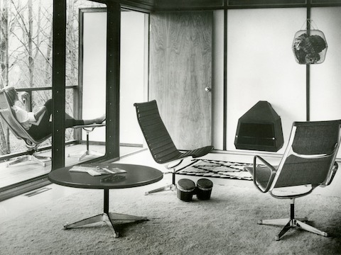 Eames Aluminium Group Design Story Office Chairs Herman Miller