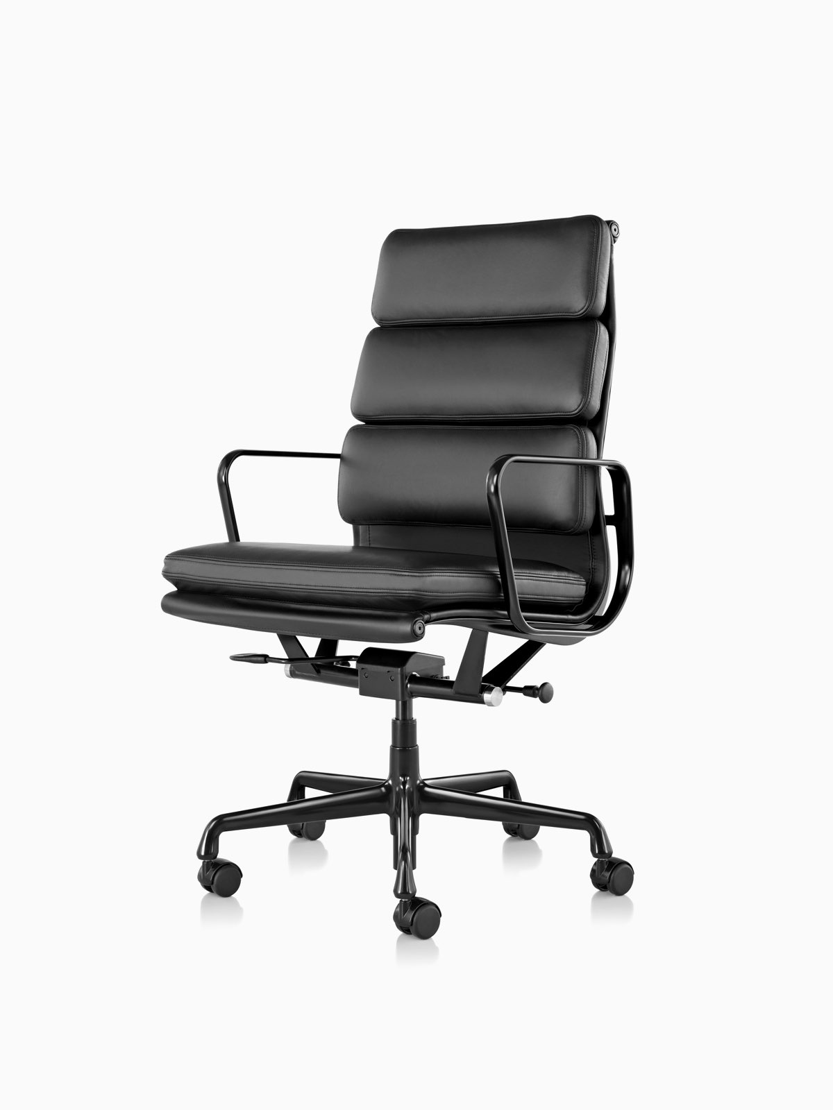 MR5559 Herman Miller Eames Soft Pad Aluminum Group Executive Chair 