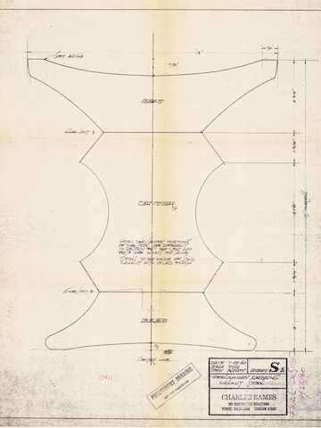 Charles 和 Ray Eames 创作的 Eames 凳子草图。