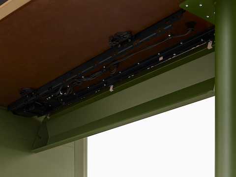 Headway Huddle Table with Ello Micro Vine and open wire management trough.