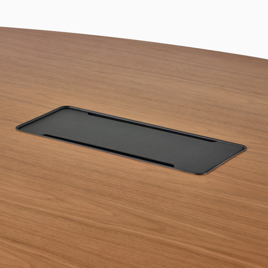 Close view of a closed tech bucket in a Headway table.