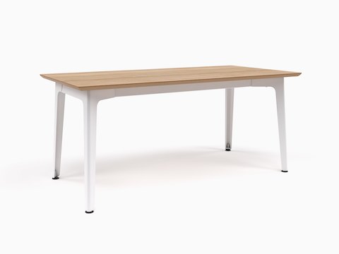 Una mesa Fold con altura de bar de NaughtOne con superficie de roble y base blanca, vista desde un ángulo.