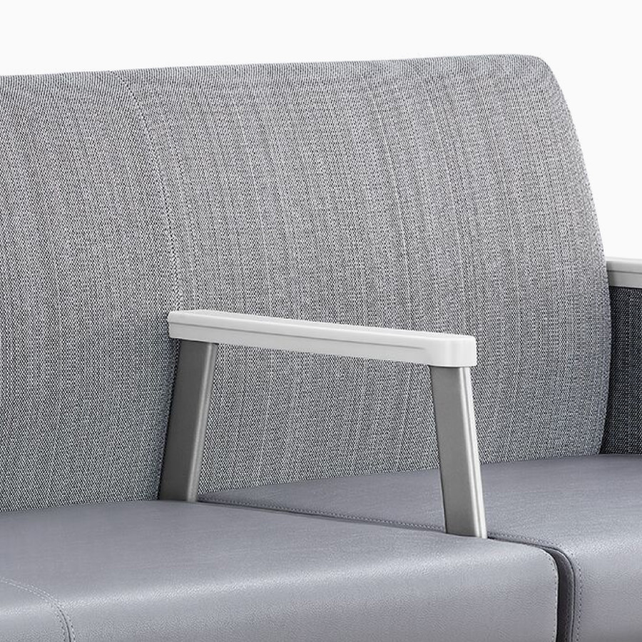Detail of Nemschoff Palisade Easy Access seating with a divider arm.