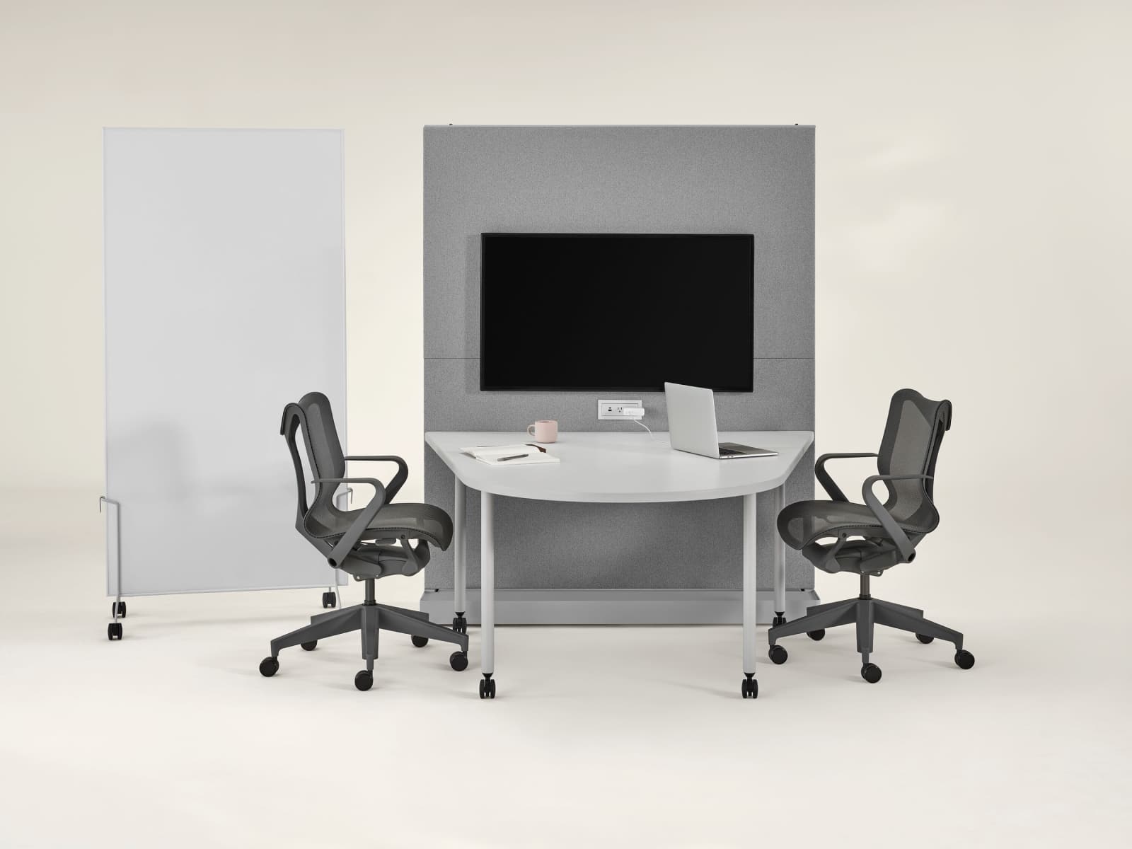 Grey OE1 Agile Wall with grey OE1 Huddle Table, grey OE1 Mobile Easel and marker board and dark grey Cosm Chairs.