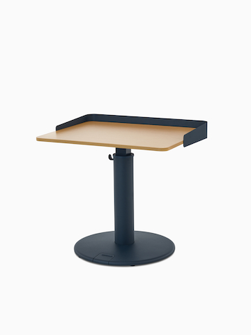 OE1 Sit-to-Stand Table with green base and white surface with green wrap screen, viewed from a front angle.
