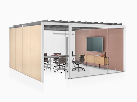 Sala de reuniões Overlay fechada com duas paredes de vidro e duas paredes laminadas com mesa de conferência e quatro cadeiras.
