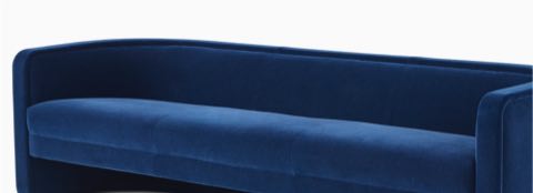 搭配Maharam顶级马海毛软垫的U-系列沙发。