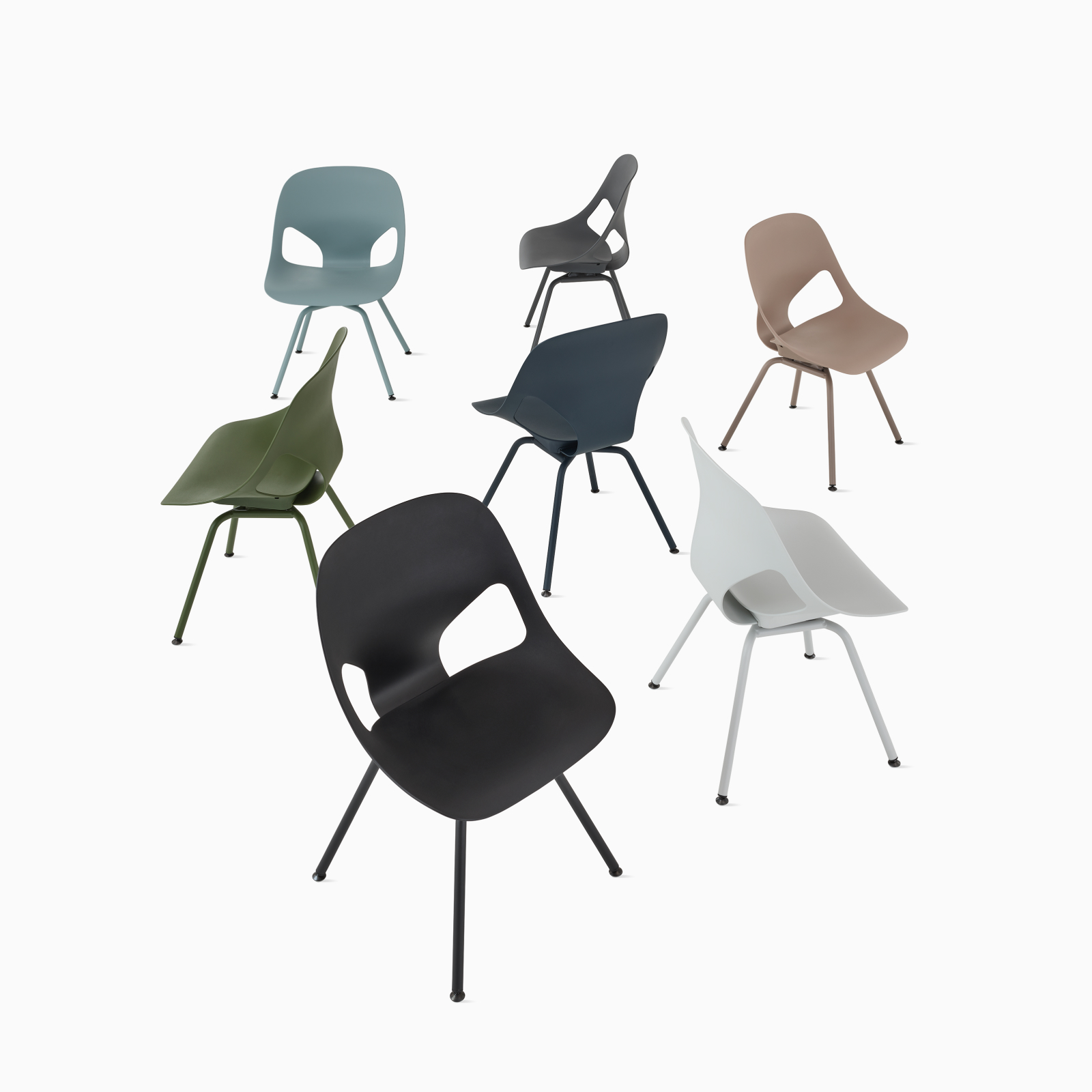 Een groep van zeven Zeph-bijzetstoelen zonder armleuningen in alle beschikbare kleuren.