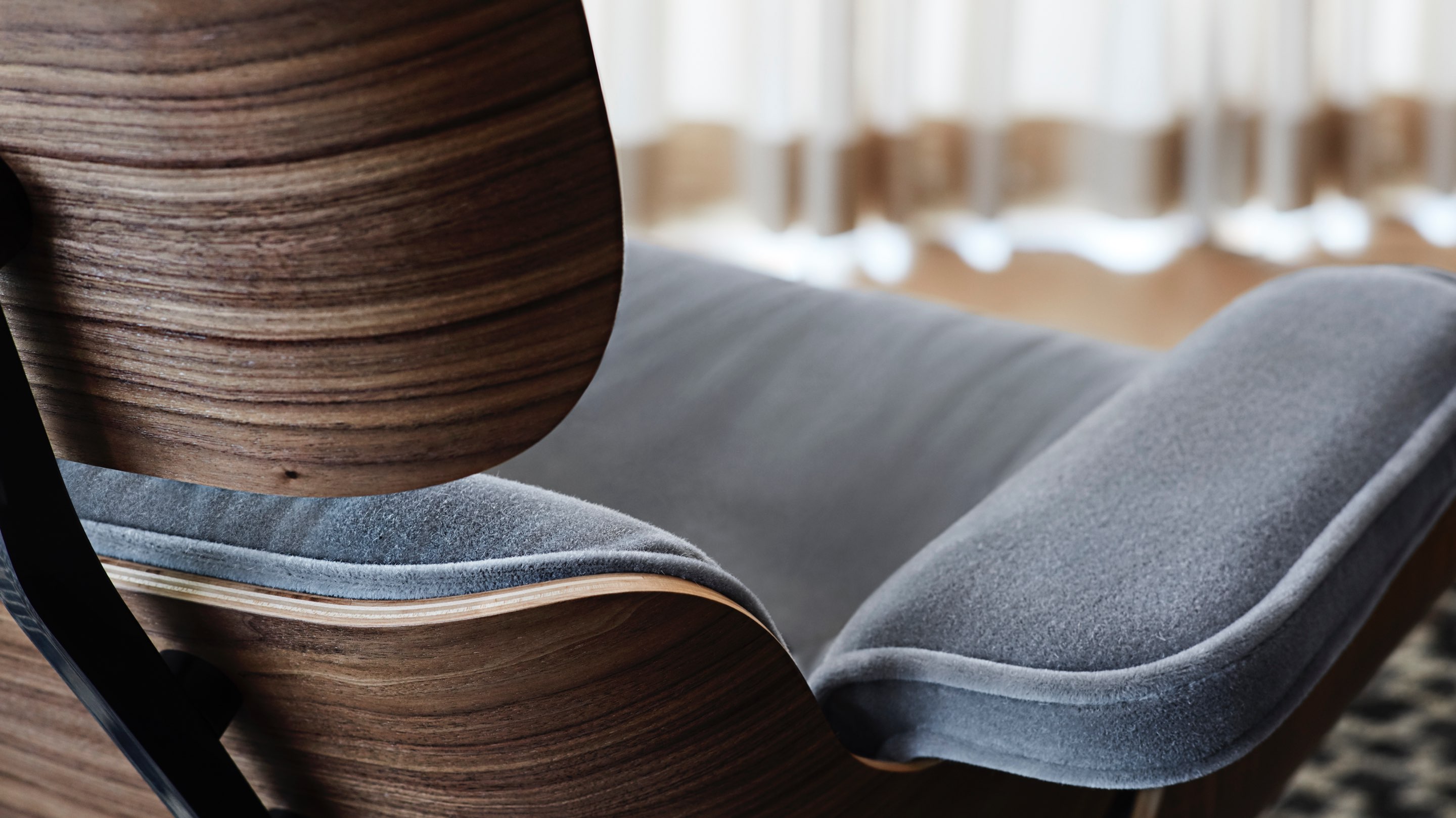 Ledig hvad som helst Sociale Studier An Eames Lounge Chair in Fabric? - Herman Miller