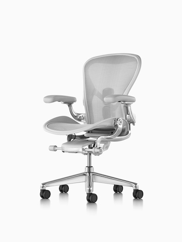 A light gray Aeron Chair.