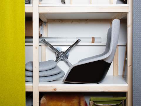Striad Lounge Chair components Striad Lounge Chair components