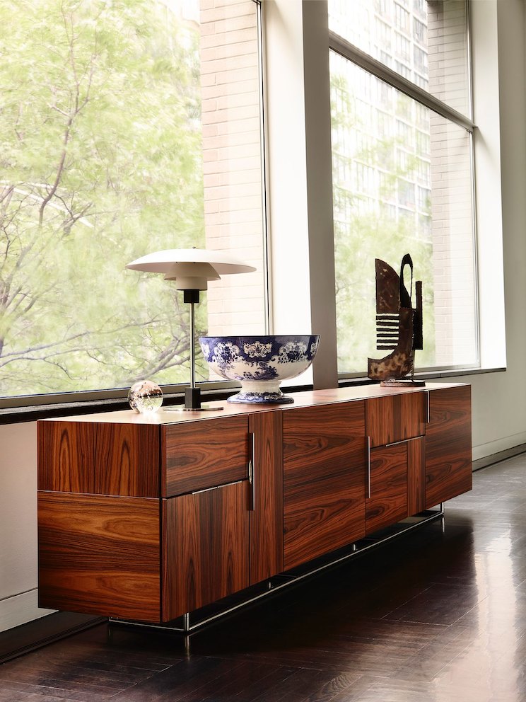 Weinfeld's Domino Storage marks his first collaboration with a North American manufacturing company. Weinfeld's Domino Storage marks his first collaboration with a North American manufacturing company.