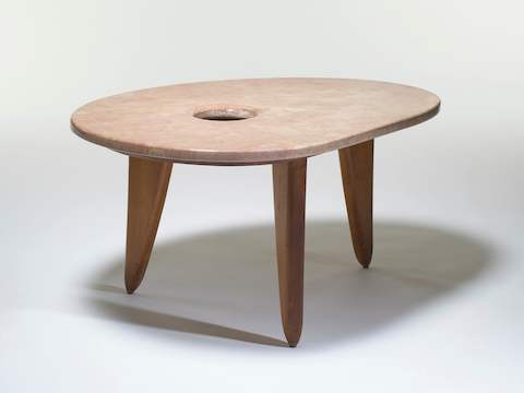 Isamu Noguchi - IN-62